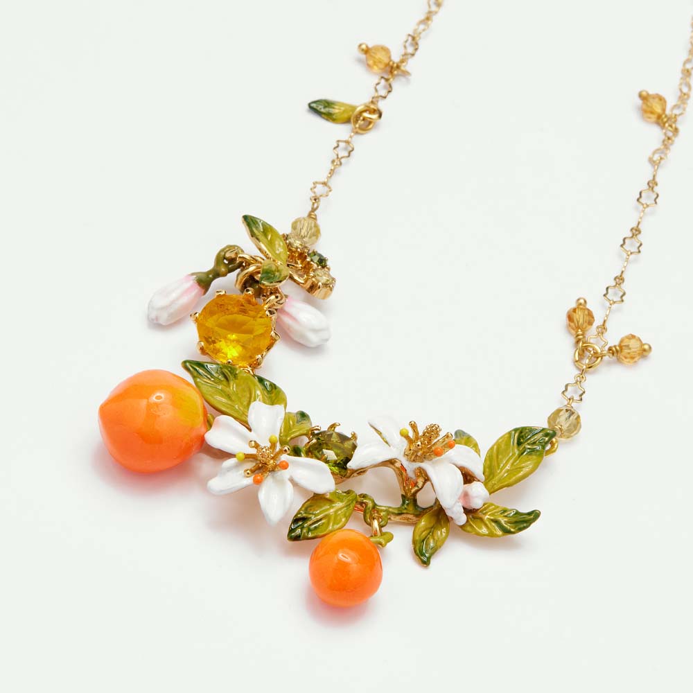 オレンジの実とお花のネックレス – Les Nereides