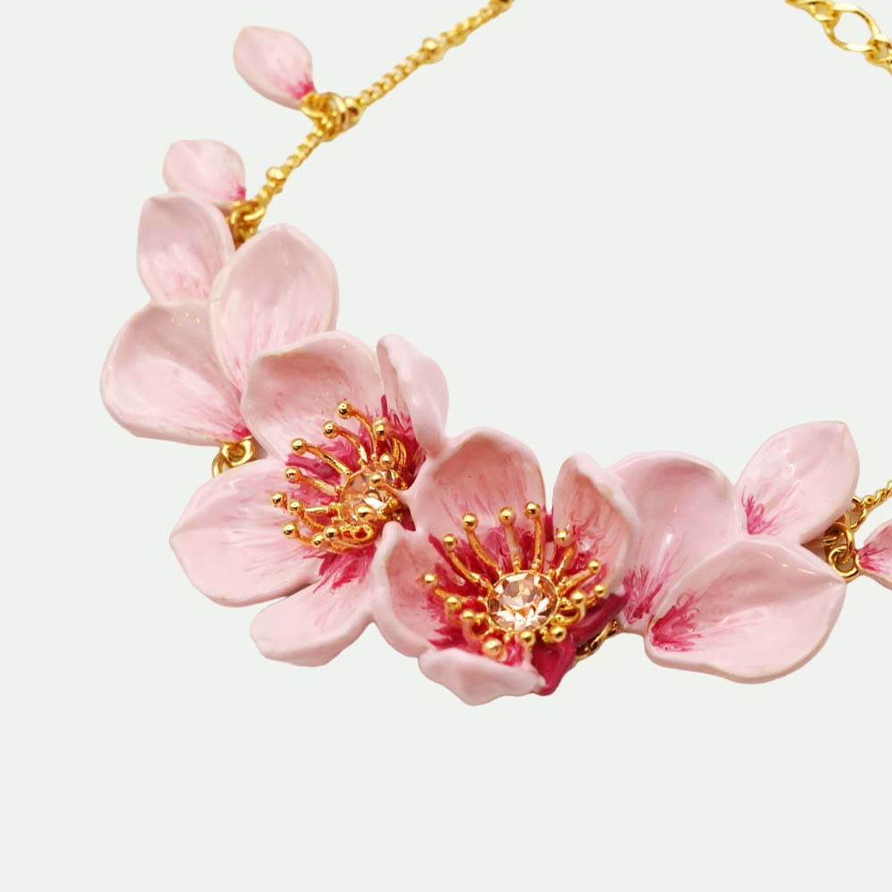 薄紅色の桜のブレスレット – Les Nereides